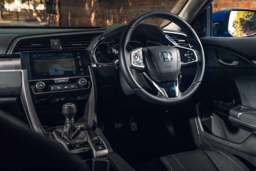Торпедо Honda Civic Sedan (FC) 2018 года  (UK) (фото 38 из 94)